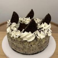 The image for Cookies & Cream Cake Class - All Ages